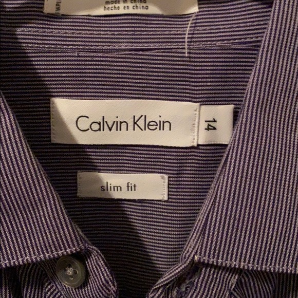 Calvin Klein button down shirt - Picture 2 of 3